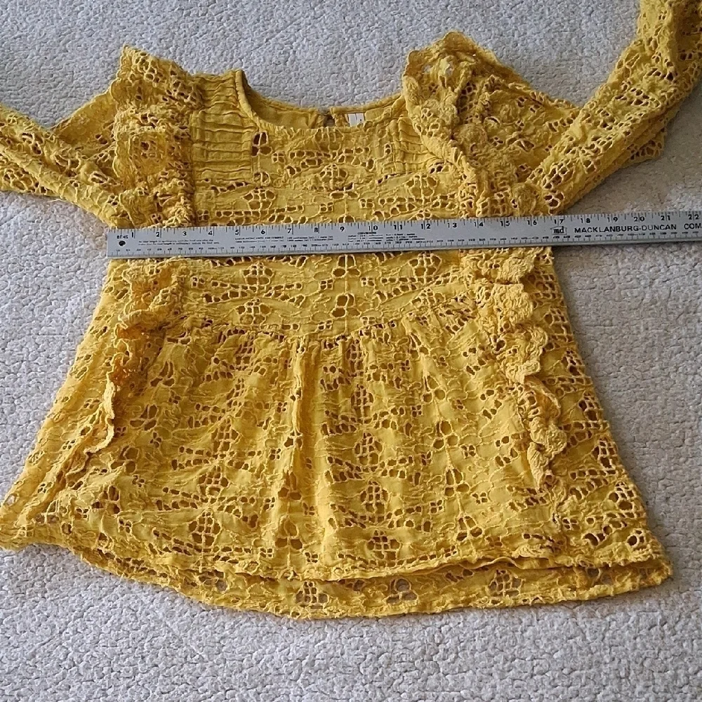 Anthropologie chic lace